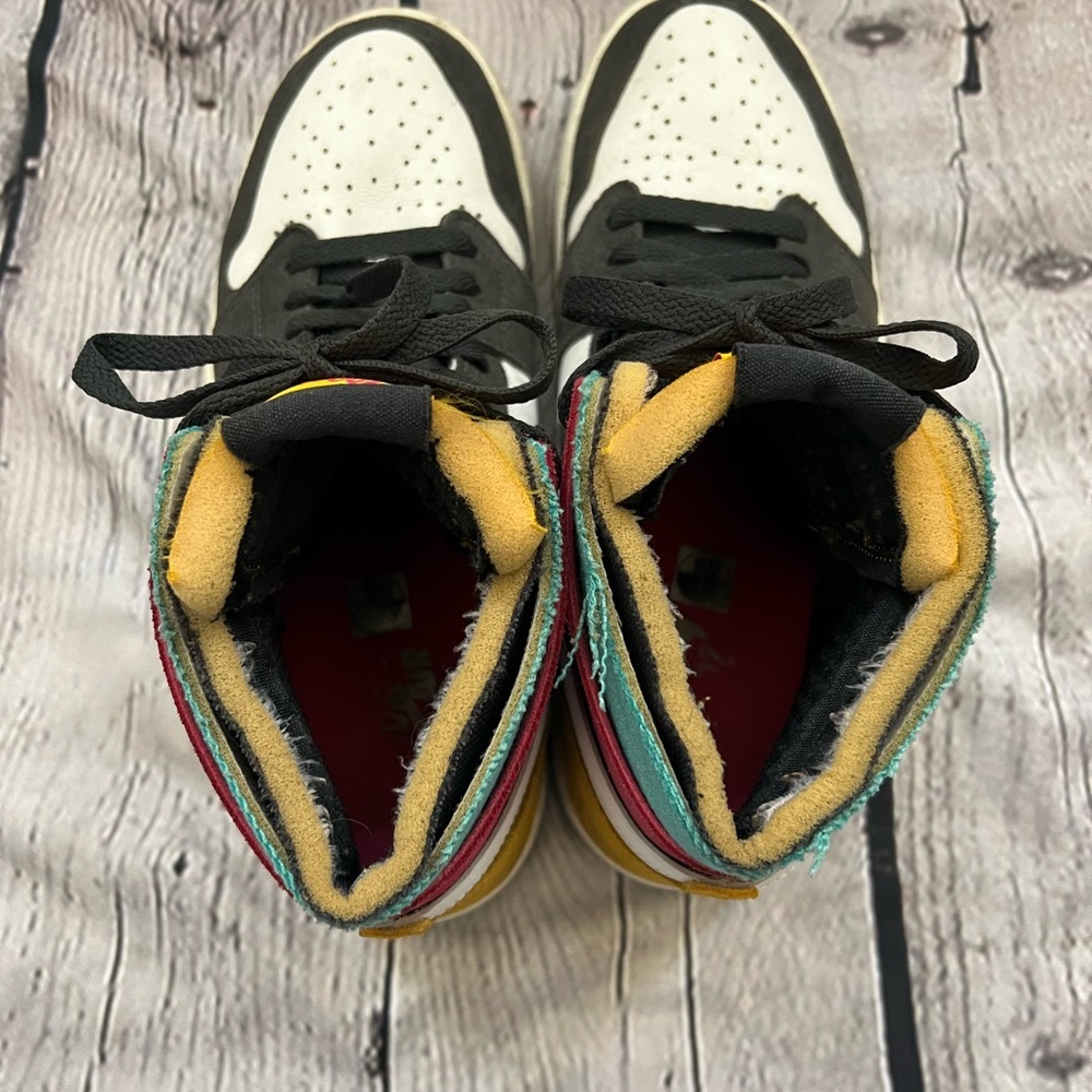 AIR JORDAN 1 Colorful High-Top Sneakers - Picture 5 of 8